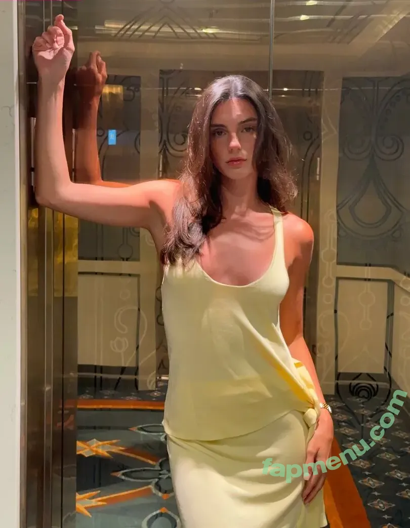 savannah_demers nude photo #0024 (savannahraedemers)