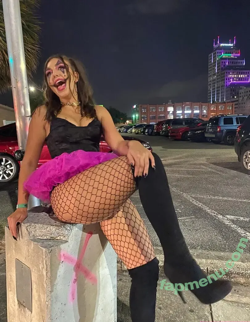 Savannah Dexter nude photo #0015 (savannahdextermusic)