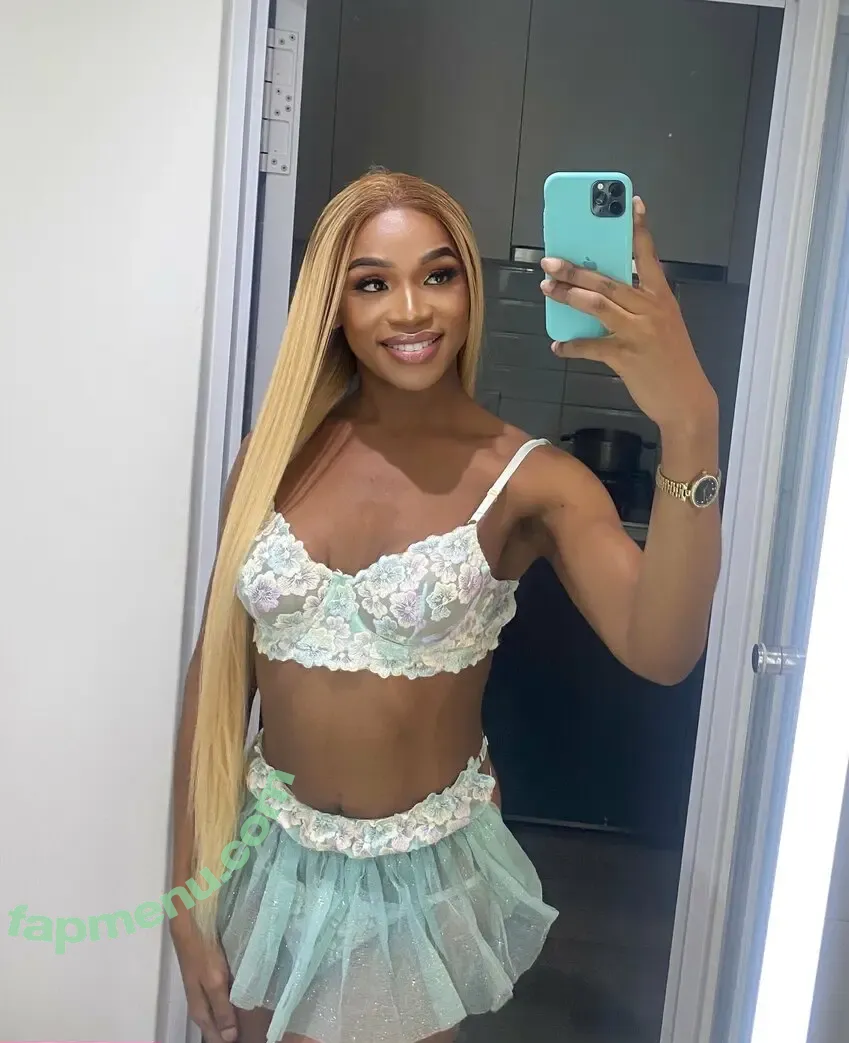 savannah.lion nude photo #0108 (the_savannahlion)