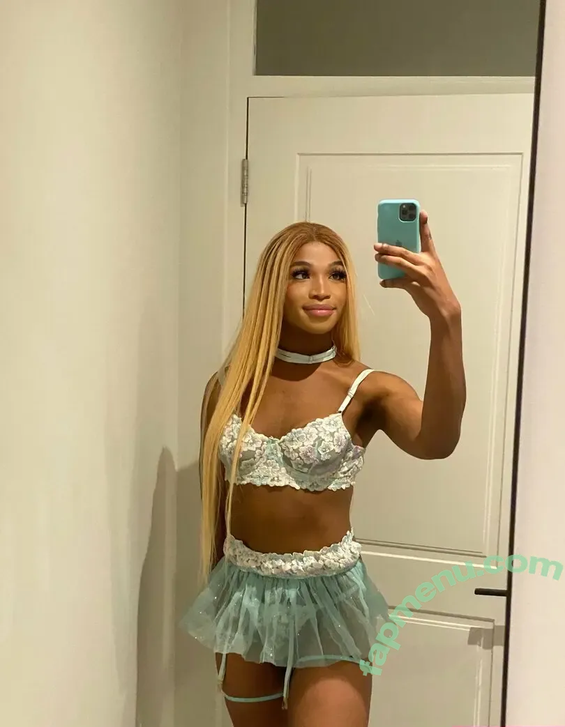 savannah.lion nude photo #0145 (the_savannahlion)