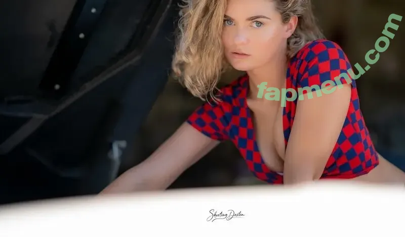 Savannah Small nude photo #0003 (Nikki / Savannahextrasmall)