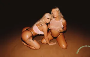 Savannah Wolf / savannahskie / sipofsav nude photo #0021