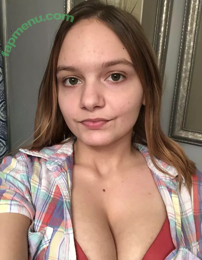 Savannahmalaby19 nude photo #0010 (savannahmalaby)