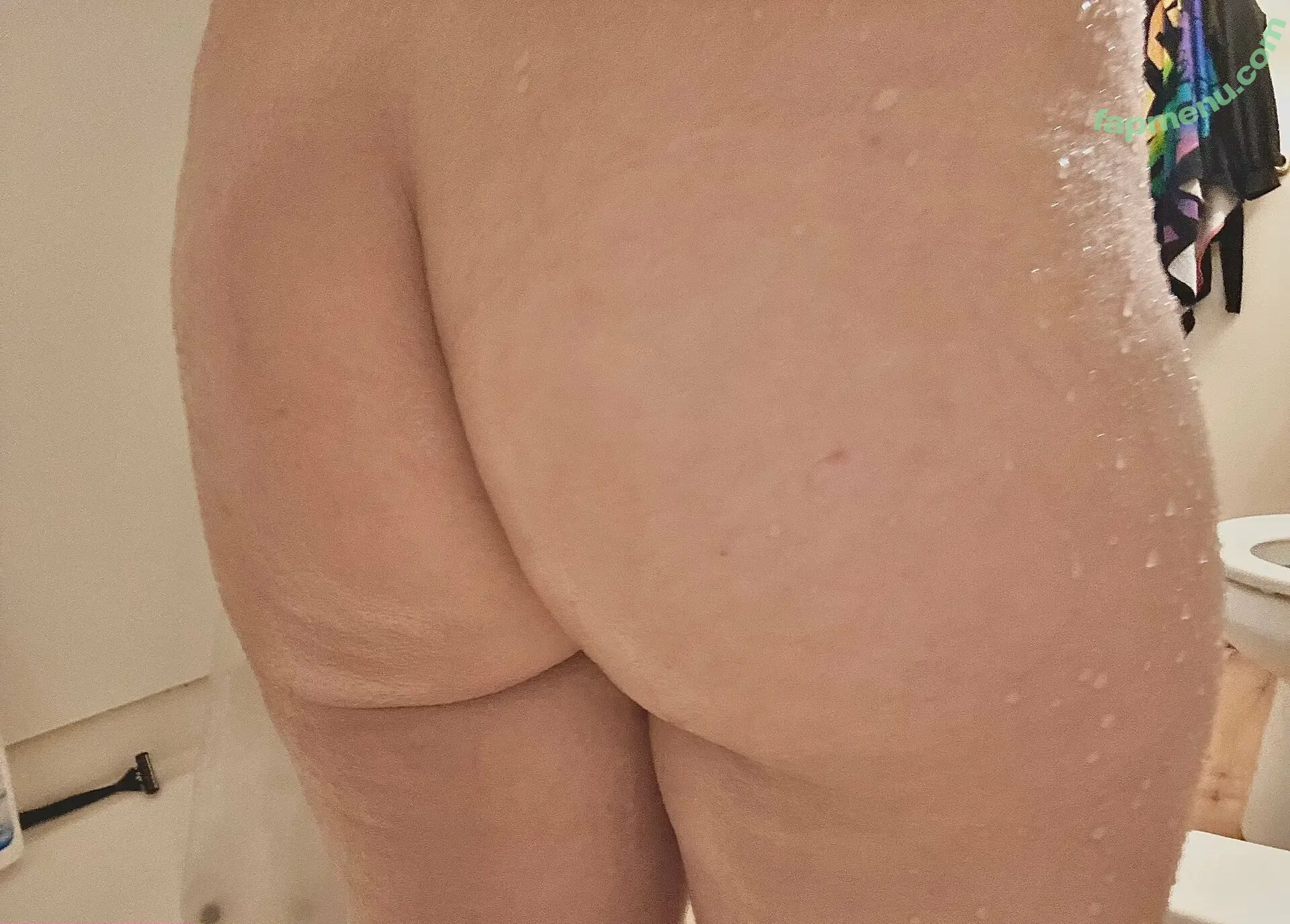 Savannahmalaby19 nude photo #0322 (savannahmalaby)