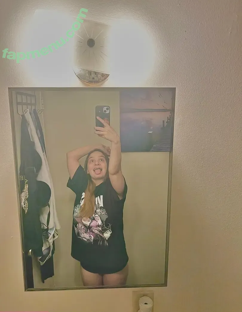 Savannahmalaby19 nude photo #0383 (savannahmalaby)