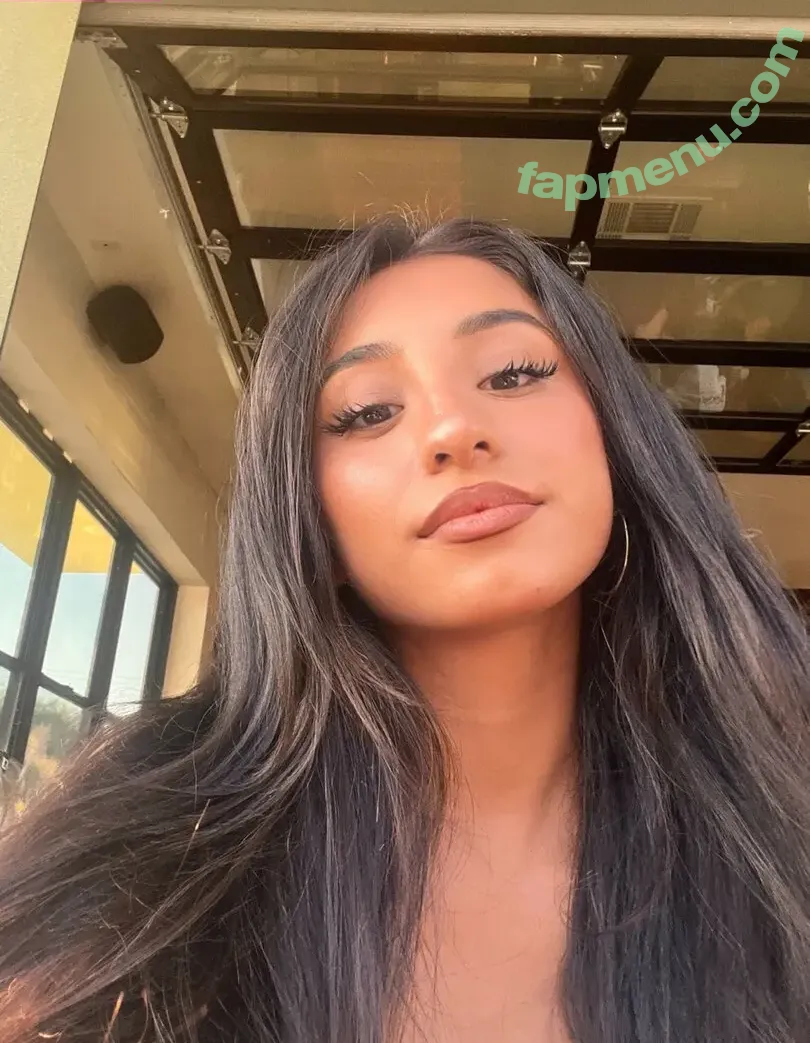 Savannahnoodlez nude photo #0051 (savannahnoodles)