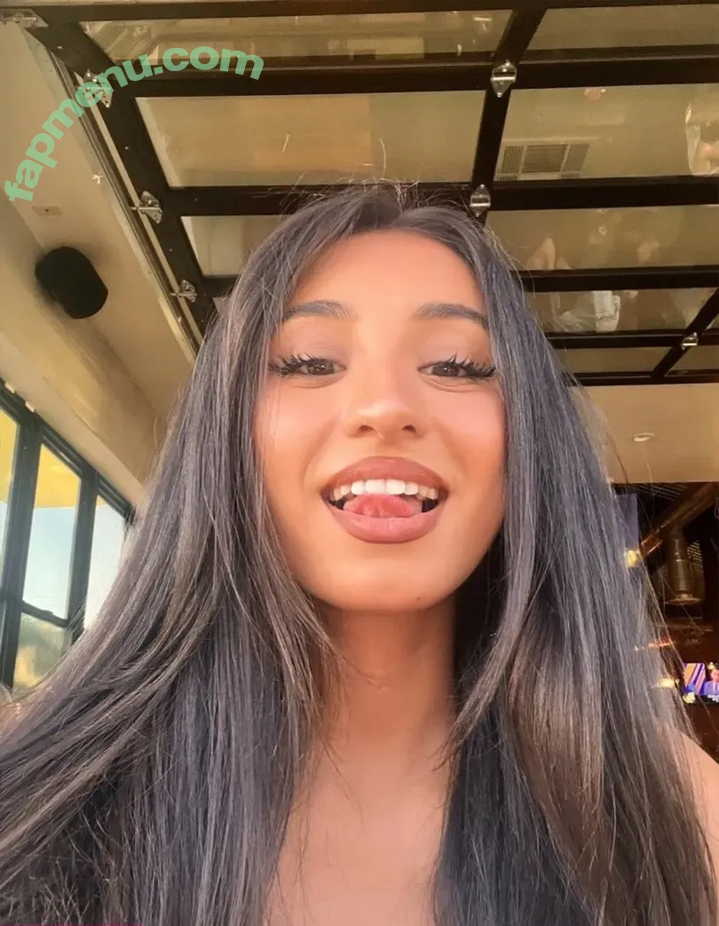 Savannahnoodlez nude photo #0052 (savannahnoodles)