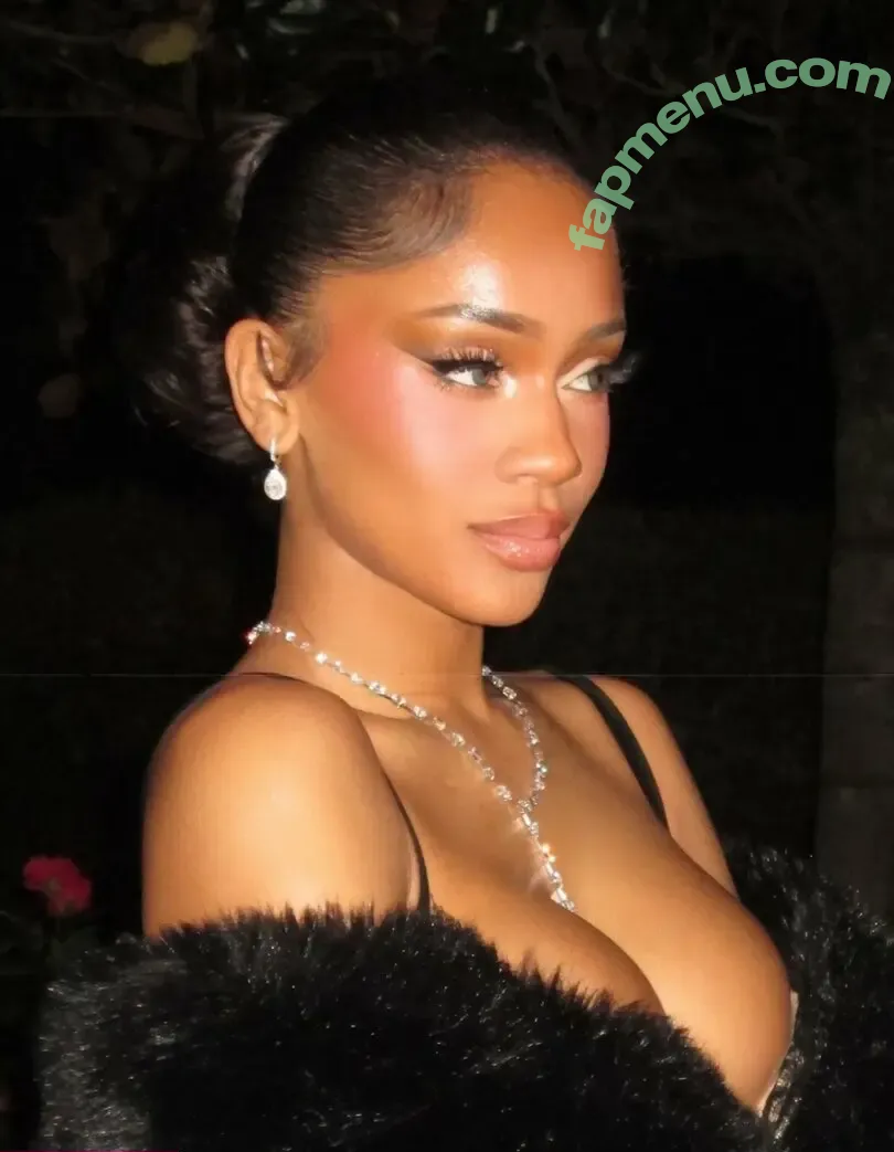 Saweetie nude photo #1050 (u31217607)