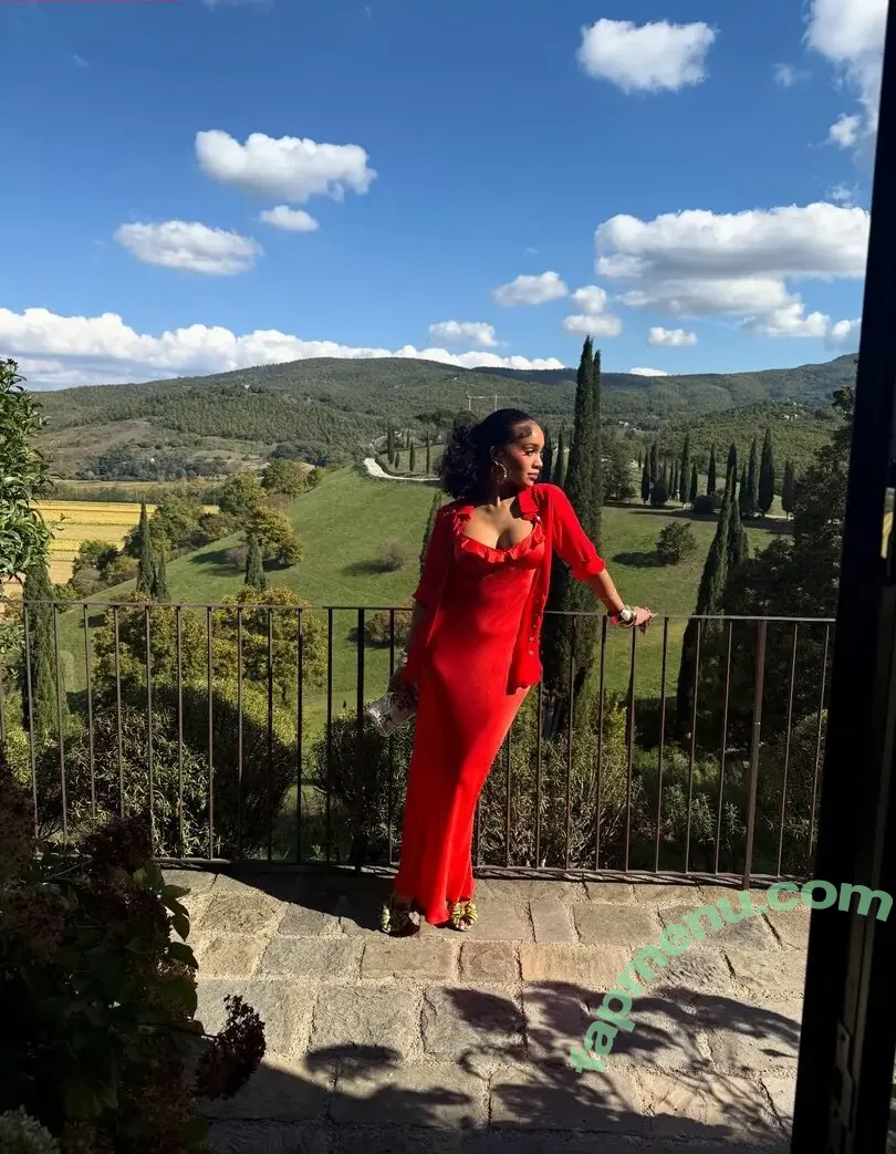 Saweetie nude photo #1051 (u31217607)