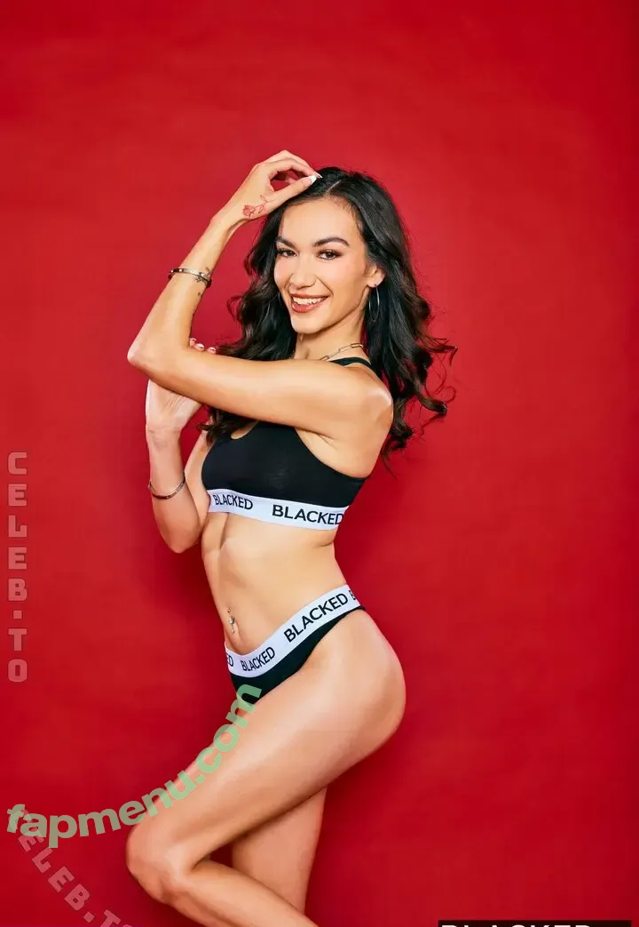 Sawyer Cassidy nude photo #0180 (sawyercassidy3x)