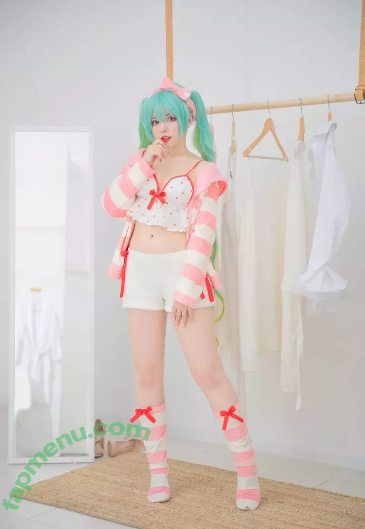 Saya Scarlet nude photo #0213 (SayaScarlet01 / saya_scarlet / sayascarlet)
