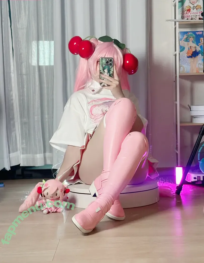 Saya Scarlet nude photo #0801 (SayaScarlet01 / saya_scarlet / sayascarlet)