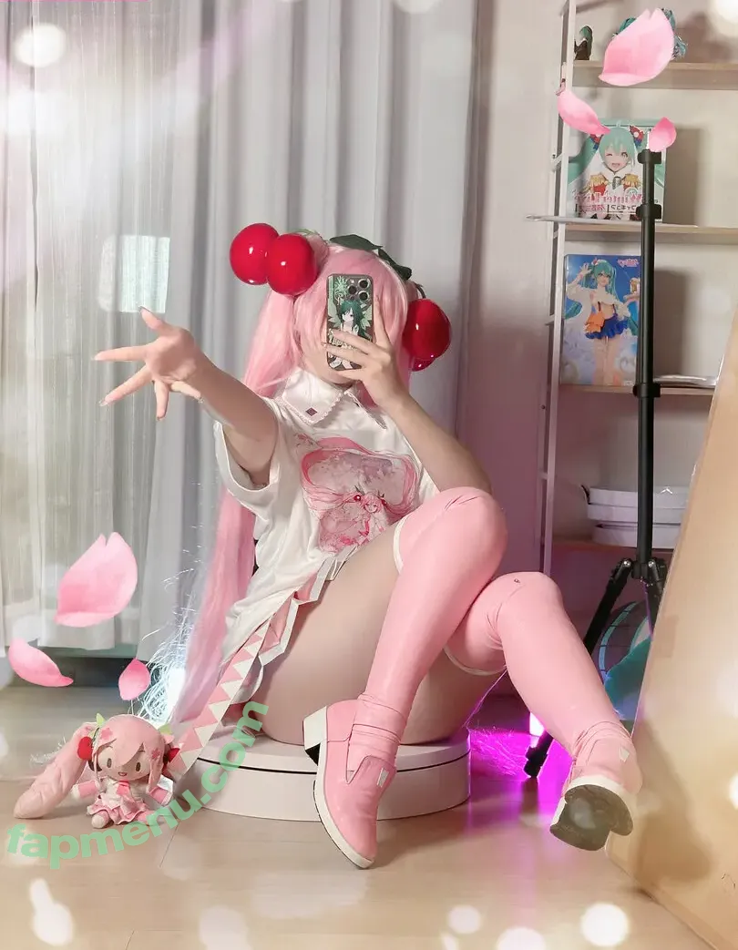 Saya Scarlet nude photo #0802 (SayaScarlet01 / saya_scarlet / sayascarlet)