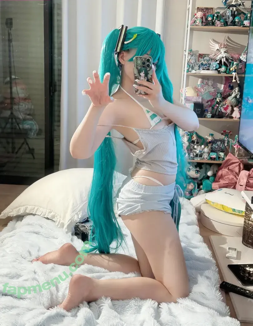 Saya Scarlet nude photo #1049 (SayaScarlet01 / saya_scarlet / sayascarlet)