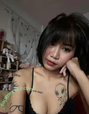  nude photo #0002