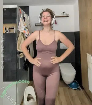 SB1994 / s.b.1994 nude photo #0451