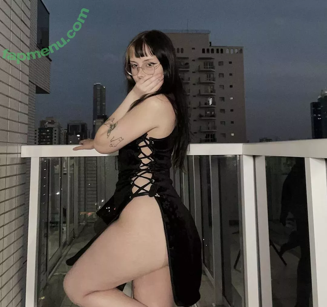 scaringthehoez nude photo #0012 (Maru)