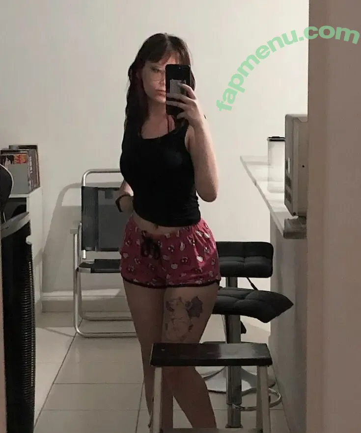 scaringthehoez nude photo #0045 (Maru)