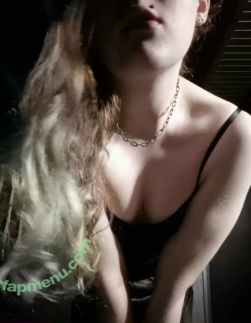 scarlet_quartz_free nude photo #0016 (cynthiia29)