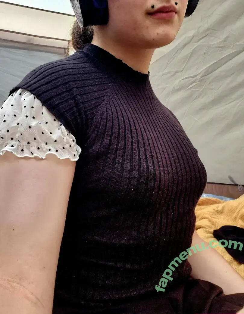 scarlet_quartz_free nude photo #0019 (cynthiia29)