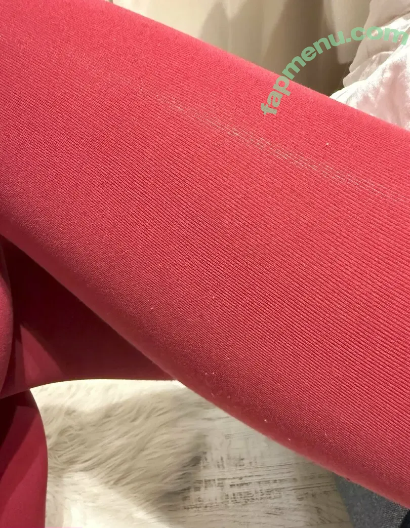 scarlet.wears nude photo #0010 (scarletclothing)