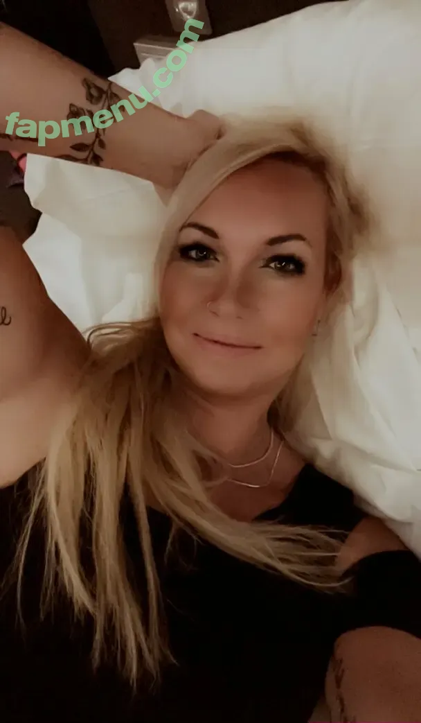scarletfin nude photo #0012 (scarletfin)