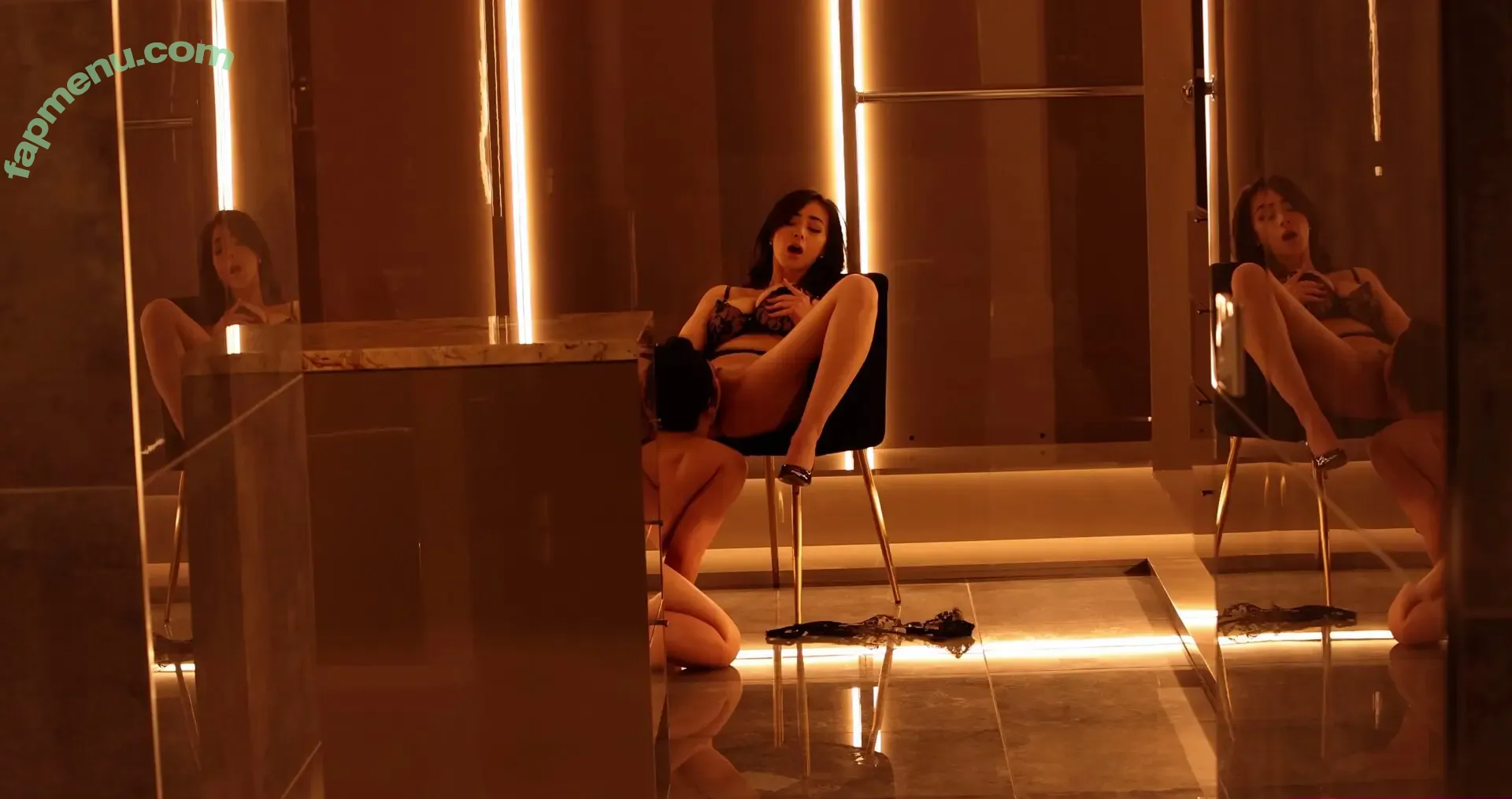 Scarlett Alexis nude photo #0883 (ScarlettAlexi3 / aphrodite_pandemos5 / scarlettalexis1)