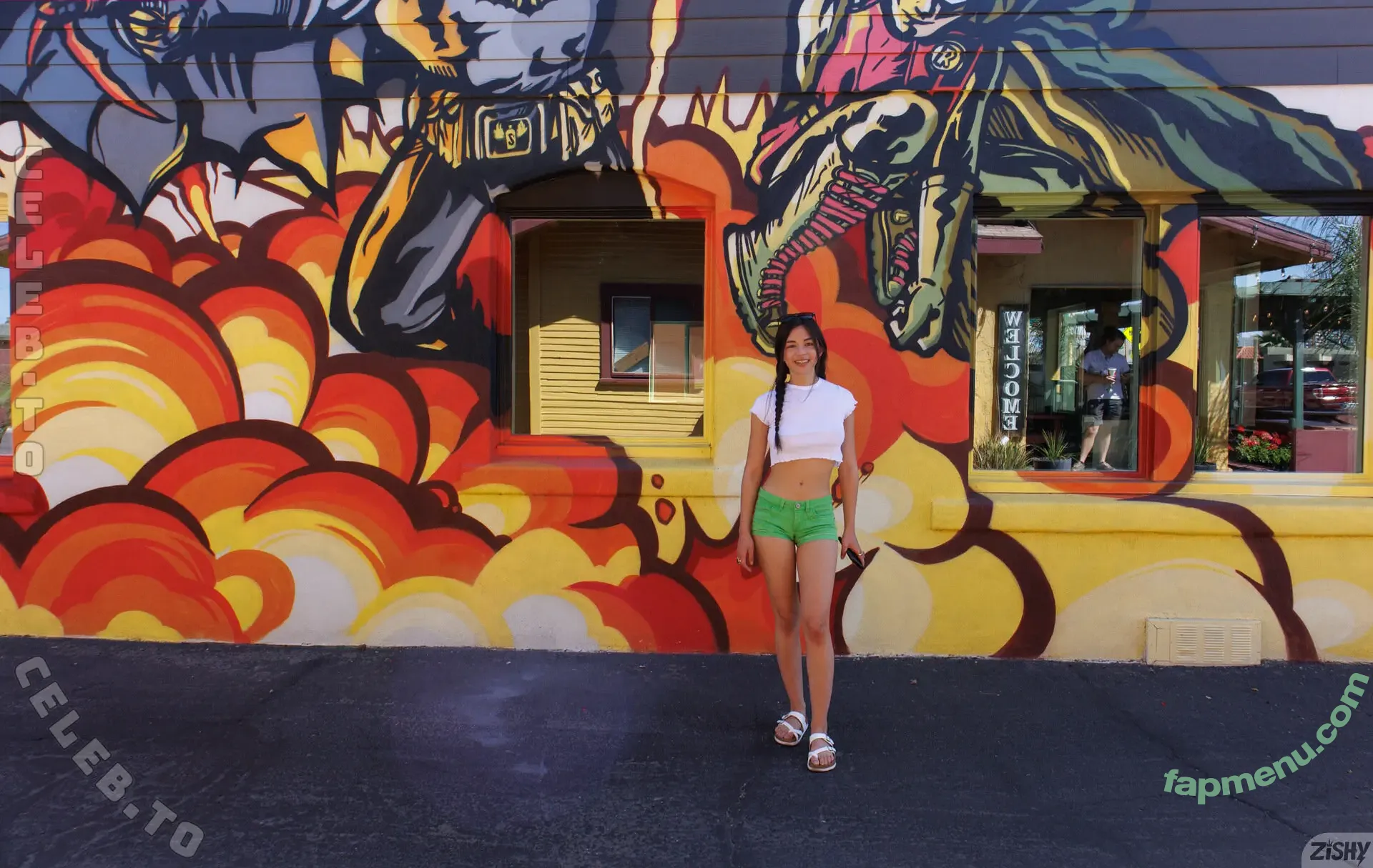 Scarlett Alexis nude photo #1543 (ScarlettAlexi3 / alexisscarlet / aphrodite_pandemos5 / scarlettalexis1)