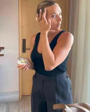 Scarlett Johansson / scarlettjohanson / scarlettjohanssonworld nude photo #2592