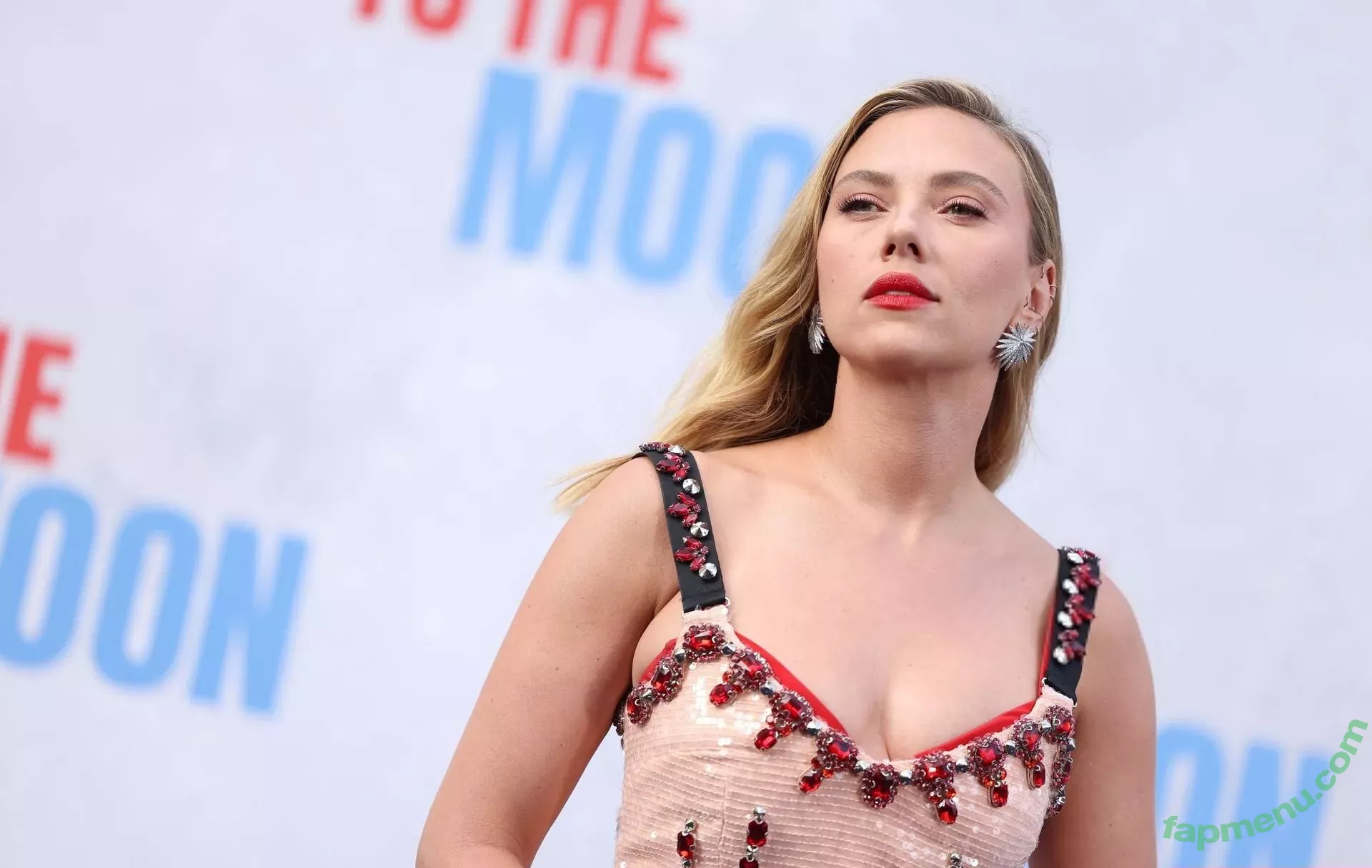 Scarlett Johansson nude photo #2525 (scarlettjohanson / scarlettjohanssonworld)