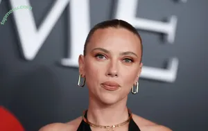 Scarlett Johansson / scarlettjohanson / scarlettjohanssonworld nude photo #3196