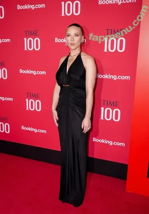 Scarlett Johansson / scarlettjohanson / scarlettjohanssonworld nude photo #3202