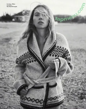 Scarlett Johansson / scarlettjohanson / scarlettjohanssonworld nude photo #3287