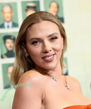 Scarlett Johansson / scarlettjohanson / scarlettjohanssonworld nude photo #3358