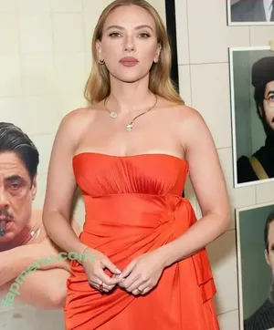 Scarlett Johansson / scarlettjohanson / scarlettjohanssonworld nude photo #3366