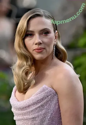 Scarlett Johansson / scarlettjohanson / scarlettjohanssonworld nude photo #3468