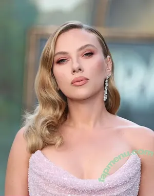 Scarlett Johansson / scarlettjohanson / scarlettjohanssonworld nude photo #3472
