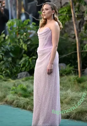 Scarlett Johansson / scarlettjohanson / scarlettjohanssonworld nude photo #3488