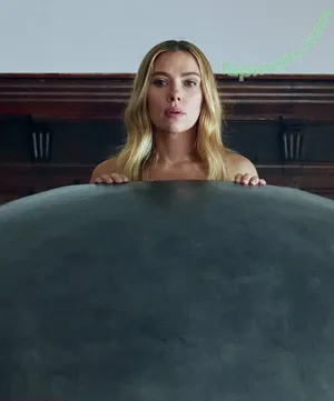 Scarlett Johansson / scarlettjohanson / scarlettjohanssonworld nude photo #3663