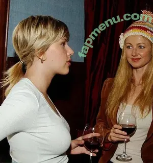 Scarlett Johansson / scarlettjohanson / scarlettjohanssonworld nude photo #3678