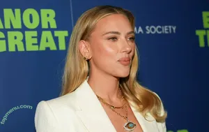 Scarlett Johansson / scarlettjohanson / scarlettjohanssonworld nude photo #3800