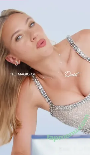 Scarlett Johansson / scarlettjohanson / scarlettjohanssonworld nude photo #3840