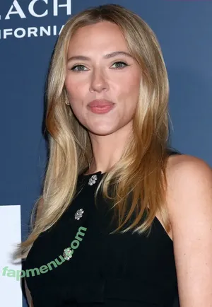 Scarlett Johansson / scarlettjohanson / scarlettjohanssonworld nude photo #3858