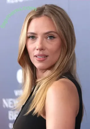Scarlett Johansson / scarlettjohanson / scarlettjohanssonworld nude photo #3863