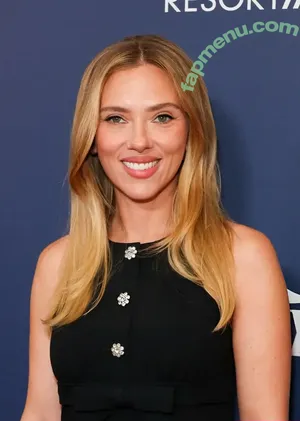 Scarlett Johansson / scarlettjohanson / scarlettjohanssonworld nude photo #3886