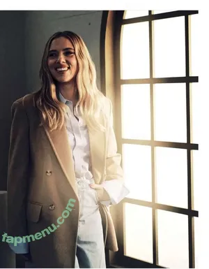 Scarlett Johansson / scarlettjohanson / scarlettjohanssonworld nude photo #3900