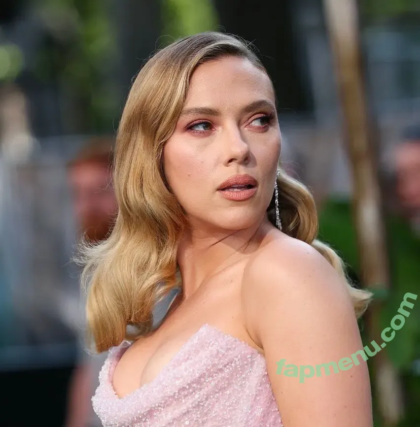 Scarlett Johansson nude photo #3460 (scarlettjohanson / scarlettjohanssonworld)