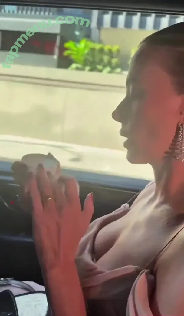 Scarlett Johansson nude photo #3615 (scarlettjohanson / scarlettjohanssonworld)