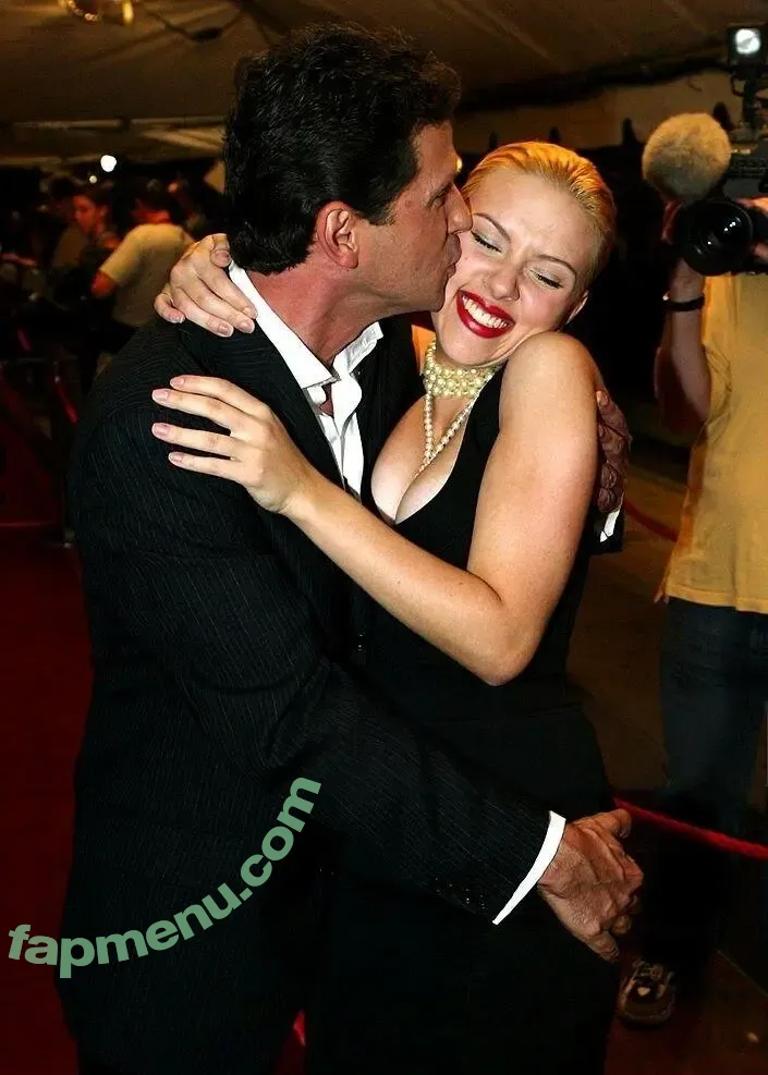 Scarlett Johansson nude photo #3674 (scarlettjohanson / scarlettjohanssonworld)