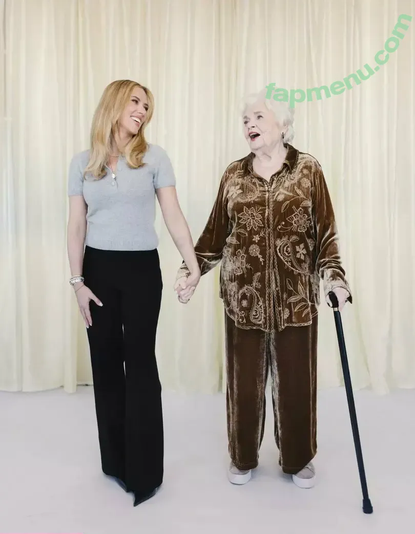 Scarlett Johansson nude photo #3907 (scarlettjohanson / scarlettjohanssonworld)